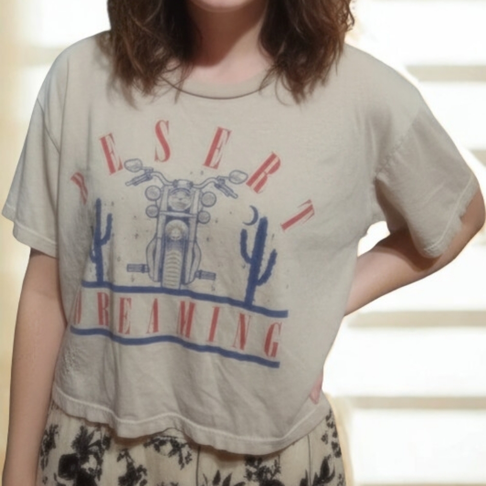 Desert Dreaming Cream Graphic Crop Top